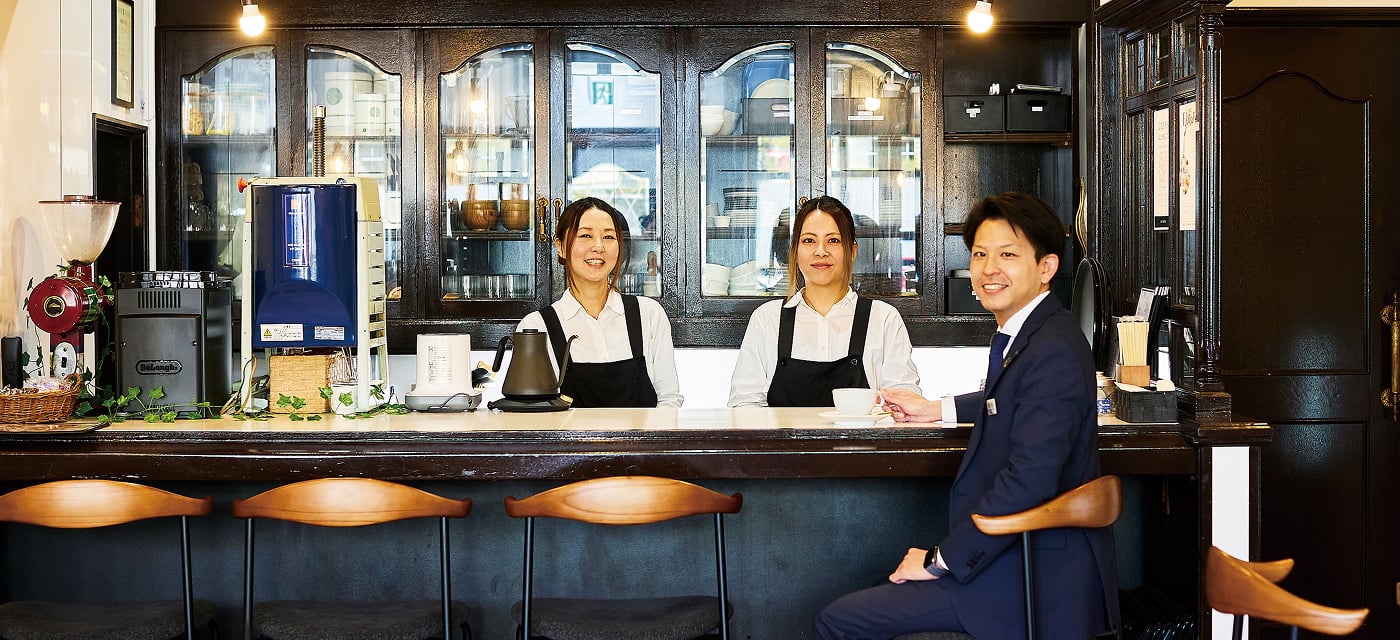 CAFE ROOTS