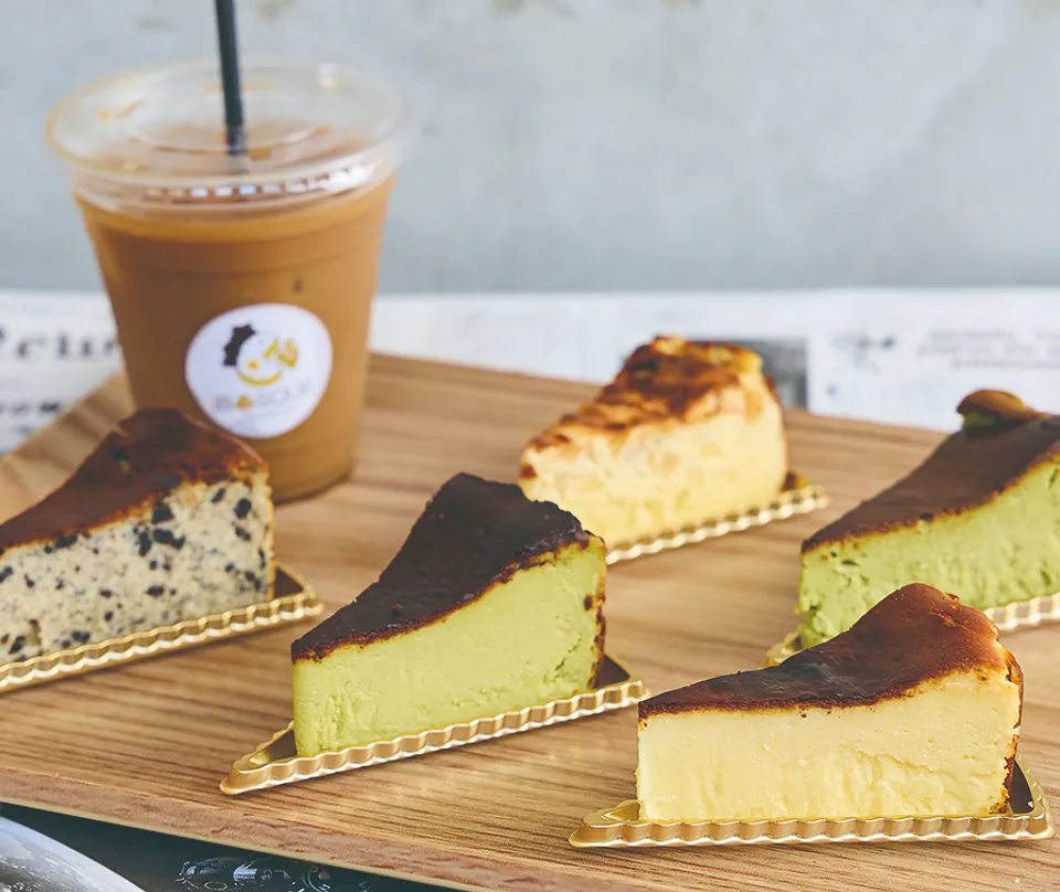 iBASQUEのバスクチーズケーキ