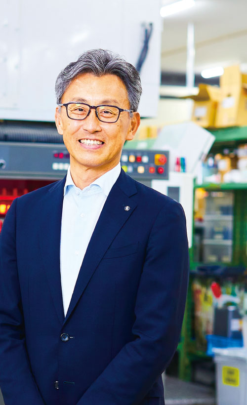 株式会社研文社 代表取締役社長 網野 勝彦 氏