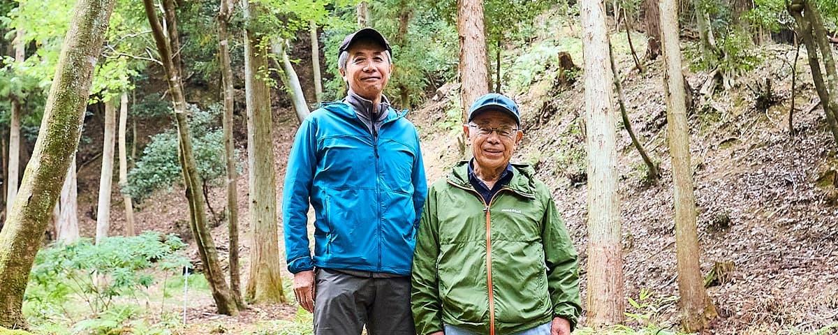 東多田里山の会　会長の伊藤さんと逸見さん
