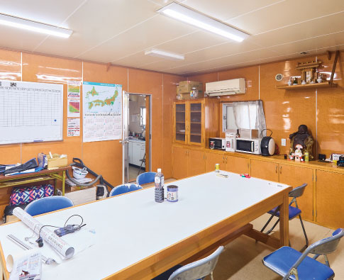 船舶内に整備された会議室