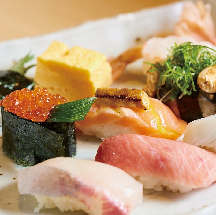 すし懐石大蔵白仙のにぎり