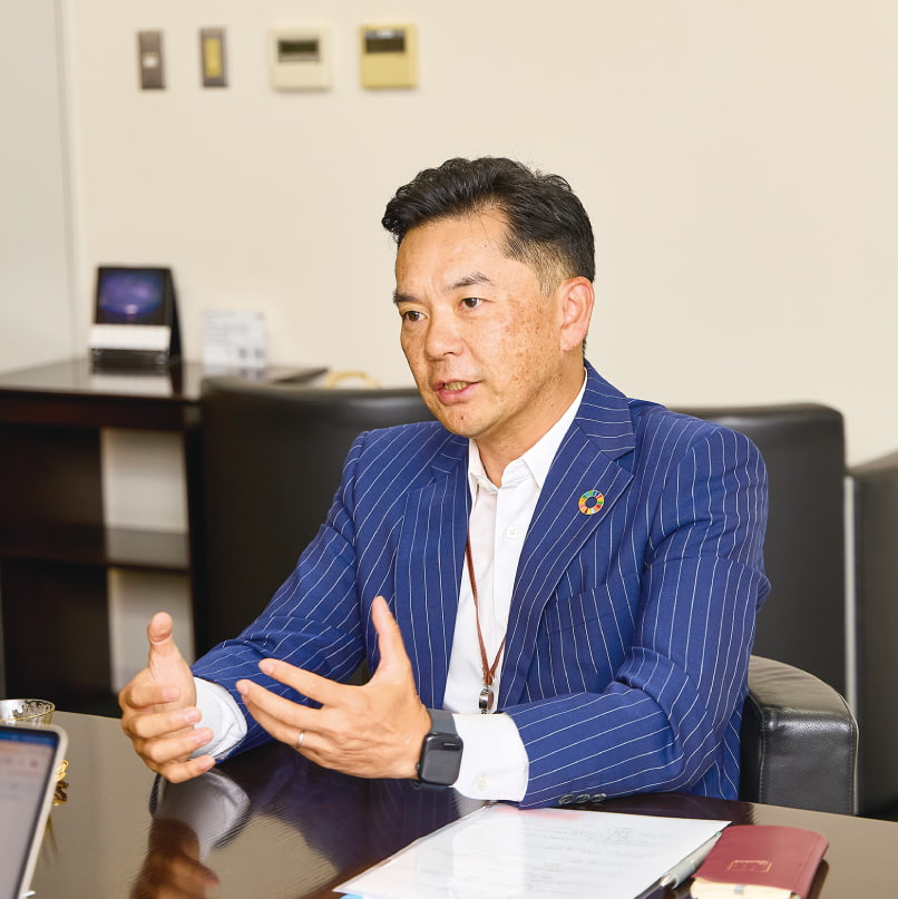 代表取締役社長吉田 厚氏